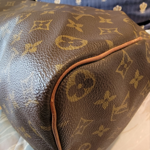 Louis Vuitton Speedy Monogram Satchel Handbag 35cm - Picture 6 of 12